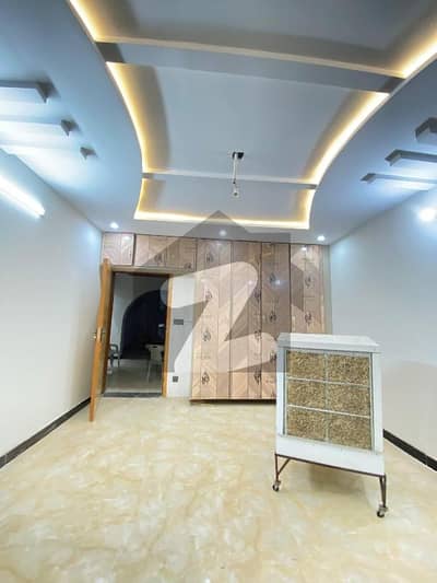 10 Marla Upper Portion In Allama Iqbal Town Lahore