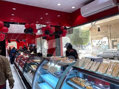 MAIN 200 FEET ROAD FACEING SHOP FOR SALE GULISTAN-E-JAUHAR BLOCK 14