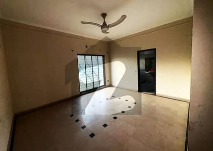 ڈی ایچ اے فیز 1 ڈیفنس (ڈی ایچ اے),لاہور میں 5 کمروں کا 1 کنال مکان 6.5 کروڑ میں برائے فروخت۔