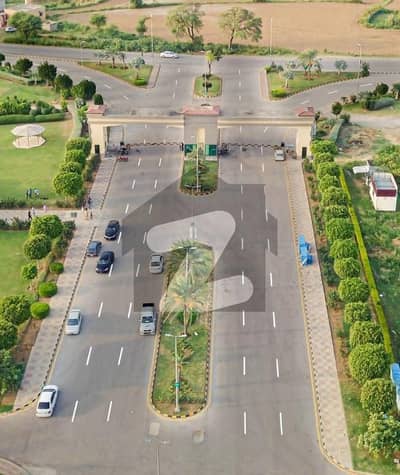 Graceland Housing Society 1kanal Plot For Sale size 50*90