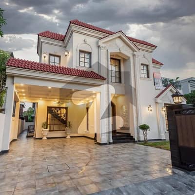 20 MARLA ELEGANT AND FULL FURNISH SUPER HOT LOCATED BUNGALOW IS AVAILABLE IN THE BEST BLOCK OF DHA LAHORE.