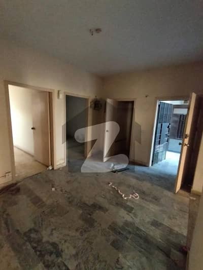 Unoccupied Flat Of 1200 Square Feet Is Available For rent In Gulshan-e-Iqbal Town