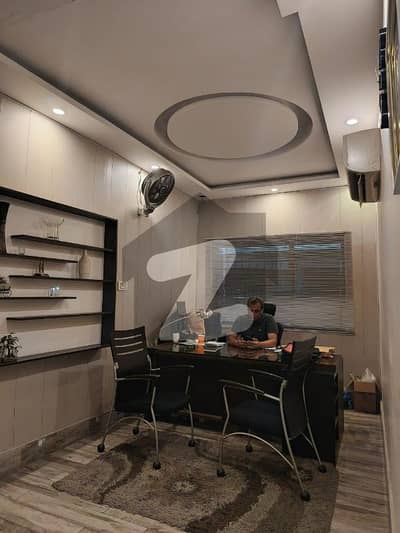 425 Sq. Ft Office for Sale on Main Boulevard Gulberg Lahore