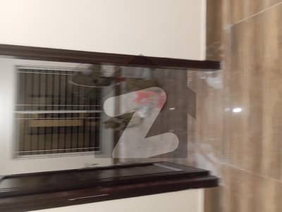 جوہر ٹاؤن فیز 2 جوہر ٹاؤن,لاہور میں 2 کمروں کا 5 مرلہ بالائی پورشن 55.0 ہزار میں کرایہ پر دستیاب ہے۔