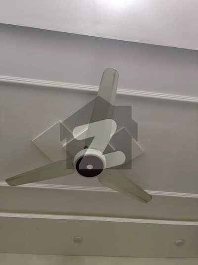 10 Marla 3 Bedroom Apartment Available For Sale In Askari 10 Sector F Lahore.