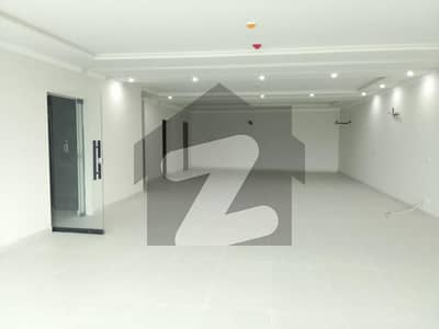 ڈی ایچ اے فیز 6 ڈیفنس (ڈی ایچ اے),لاہور میں 4 مرلہ دفتر 60.0 ہزار میں کرایہ پر دستیاب ہے۔