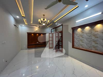 10 Marla Ground Portion Available On Rent G13/4