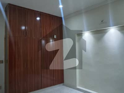 بحریہ آرچرڈ لاہور میں 3 کمروں کا 10 مرلہ مکان 59.0 ہزار میں کرایہ پر دستیاب ہے۔