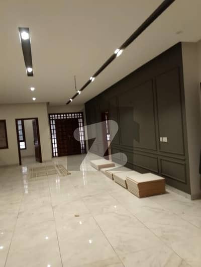 ڈی ایچ اے فیز 5 ڈی ایچ اے ڈیفینس,کراچی میں 5 کمروں کا 1 کنال مکان 6.75 لاکھ میں کرایہ پر دستیاب ہے۔