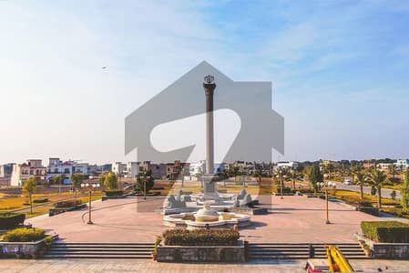 5 marla Plot In E block