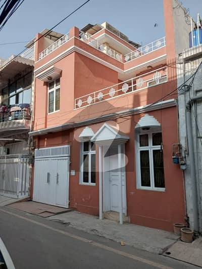 5 Marla House Available for sale in Iqbal Town Nargis Balok Wahdat road lahore