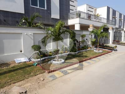 فالکن کمپلیکس نیوملیر ملیر,کراچی میں 4 کمروں کا 14 مرلہ مکان 8.0 کروڑ میں برائے فروخت۔