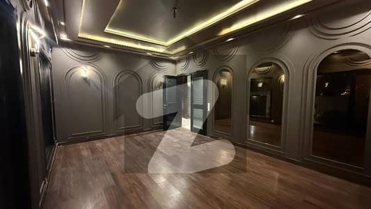 Defance phase 8 bungalow 2+4 bedroom