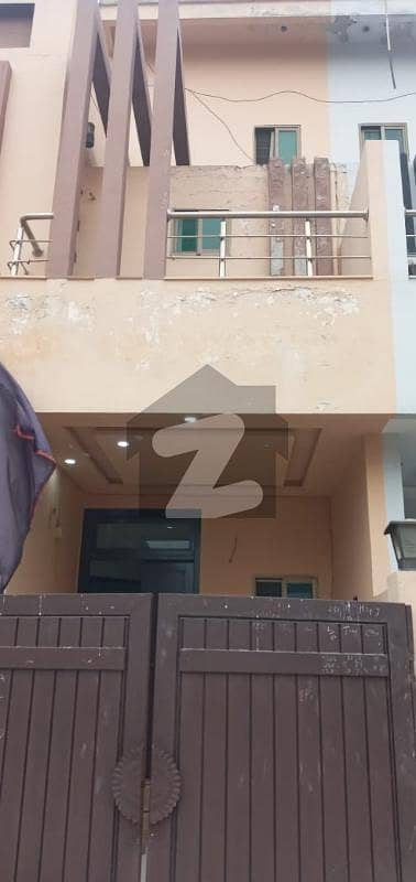 3 marla slightly used house available for sale facing park