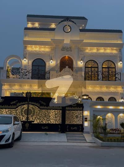 Elegant 10 Marla Spanish Design House Available for Sale