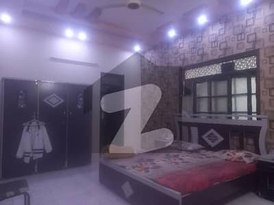 300 Square Yards Upper Portion In Karachi Is On The Market For Sale