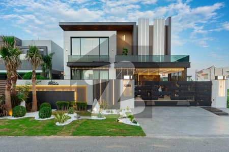 ڈی ایچ اے فیز 6 - بلاک جی فیز 6,ڈیفنس (ڈی ایچ اے),لاہور میں 5 کمروں کا 1 کنال مکان 21.75 کروڑ میں برائے فروخت۔