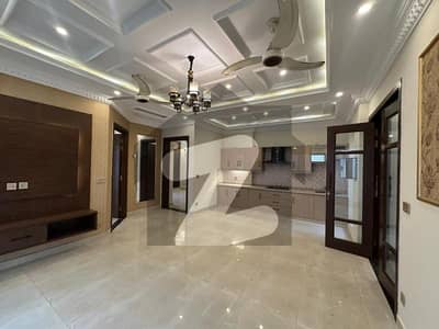 10 Marla Modern Design House For Sale In Bahria Town Lahore