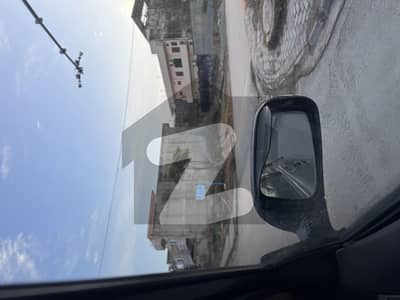 Main Boulevard road 1 Kanal Plot for sale