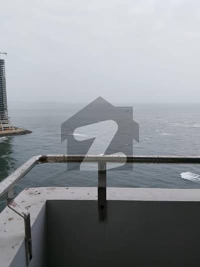 عمار پرل ٹاورز امارکریسنٹ بے,ڈی ایچ اے فیز 8,ڈی ایچ اے ڈیفینس,کراچی میں 2 کمروں کا 7 مرلہ فلیٹ 6.8 کروڑ میں برائے فروخت۔