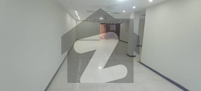 1800sqft. 1800sqft 2 Hall Commercial For Rent