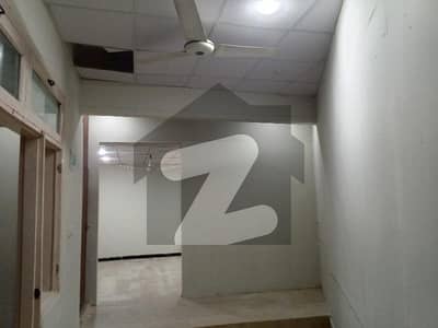 خالد بِن ولید روڈ کراچی میں 1 کنال دفتر 6.3 لاکھ میں کرایہ پر دستیاب ہے۔