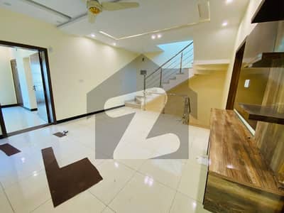 7 Marla Beautiful House For Sale Excellent Condition