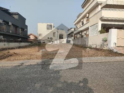1 Kanal South Face Level Plot For Sale IN Sector E DHA Phase 2 Islamabad: