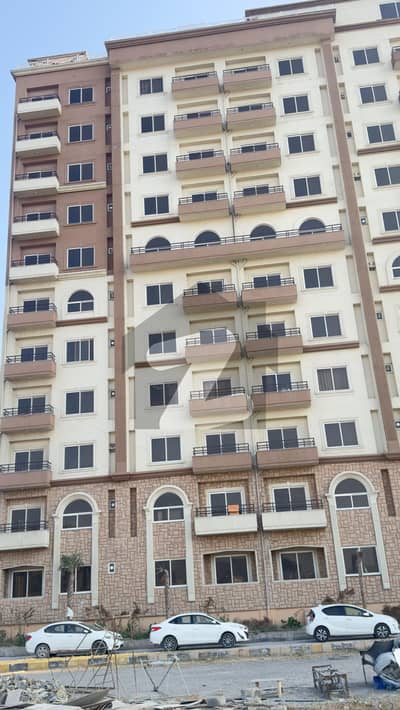 بی ۔ 17 اسلام آباد میں 1 کمرے کا 2 مرلہ فلیٹ 48.0 لاکھ میں برائے فروخت۔