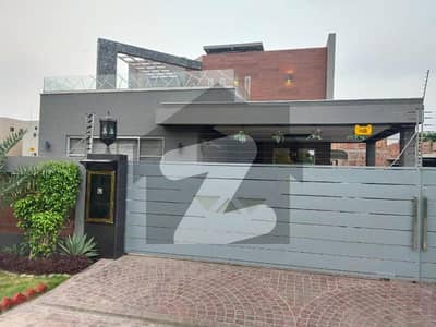 One Kanal Fully Furnished Upper Portion Available for Rent