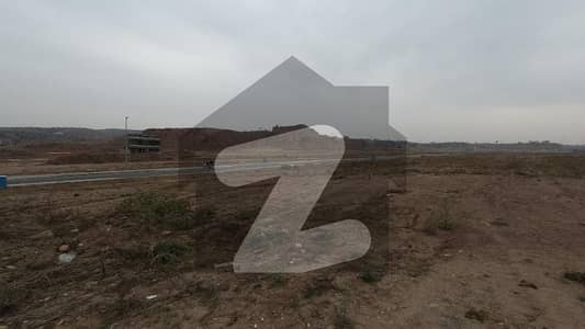 Aesthetic Prime Location Residential Plot Of 1 Kanal For sale Is Available