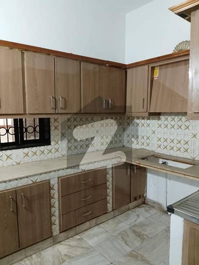 بدر کمرشل ایریا ڈی ایچ اے فیز 5,ڈی ایچ اے ڈیفینس,کراچی میں 3 کمروں کا 9 مرلہ فلیٹ 2.0 کروڑ میں برائے فروخت۔