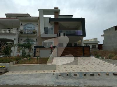 Prime Location 8 Marla House In D-12/3 For Sale