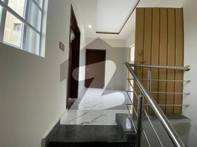 4 Marla House In PCSIR Staff Colony Is Available For sale