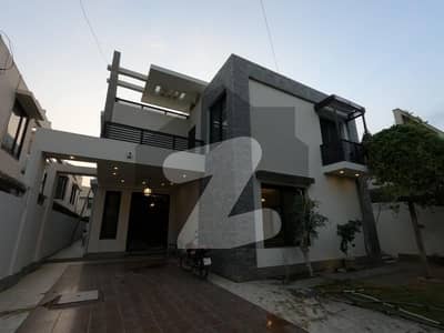 ڈی ایچ اے فیز 7 ڈی ایچ اے ڈیفینس,کراچی میں 6 کمروں کا 1 کنال مکان 20.0 کروڑ میں برائے فروخت۔