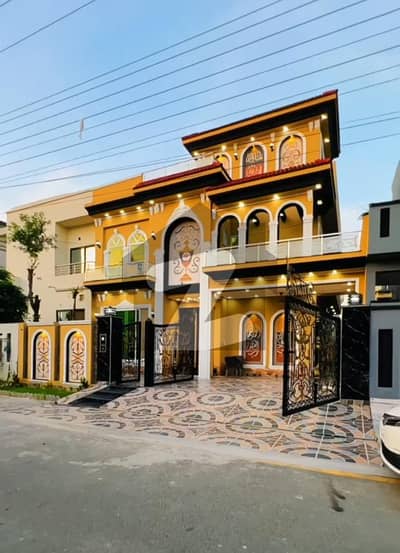 10 Marla Spanish Outclass Location Solid Construction House Available For Sale Prime Location Near Tooo Park And Masjid All Facilities Available Here. . .