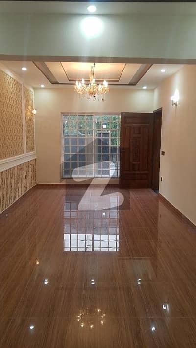 10 Marla New House For Sale 10 Marla New House For Sale