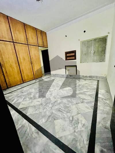 5 Marla Lower Portion For Rent In Sabzazar Near To Main Near To Market Fori Rabta Keray