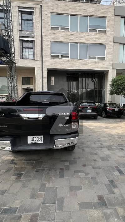 ڈی ایچ اے فیز 4 - بلاک ڈیڈی فیز 4,ڈیفنس (ڈی ایچ اے),لاہور میں 4 مرلہ عمارت 12.0 کروڑ میں برائے فروخت۔