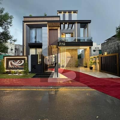 A Perfect House Awaits You In Bahria Town - Sector C Lahore