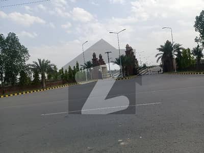 2 Kanal Plot In Kemc Society Top Location For Sale