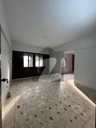 COMMERCIAL OFFICE FOR RENT