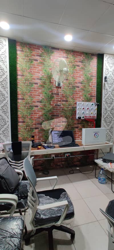 مری روڈ راولپنڈی میں 1 مرلہ دکان 40.0 لاکھ میں برائے فروخت۔