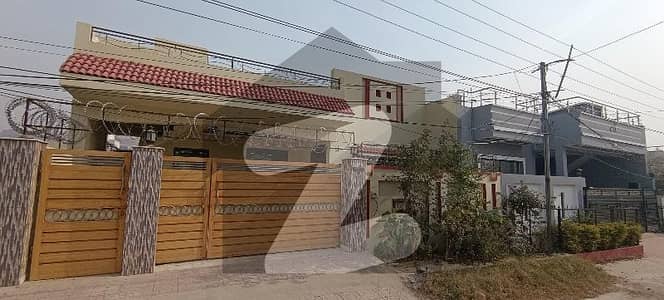 گلشن آباد راولپنڈی میں 3 کمروں کا 10 مرلہ مکان 1.65 کروڑ میں برائے فروخت۔