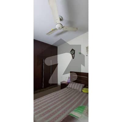 آئی ۔ 10/2 آئی ۔ 10,اسلام آباد میں 4 کمروں کا 6 مرلہ مکان 3.5 کروڑ میں برائے فروخت۔