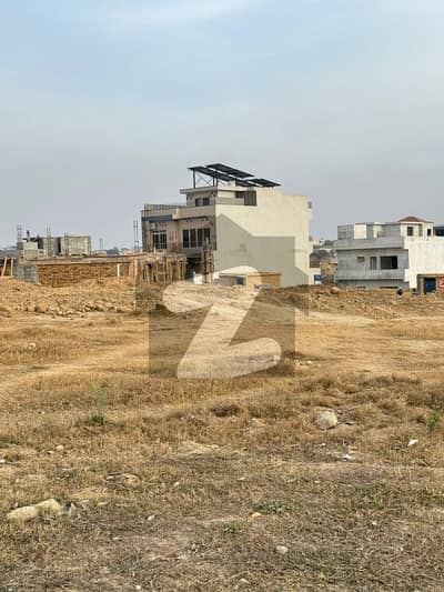 Prime 5.5 Marla Solid Plot Available In B-17 Islamabad Block F | High Investment Value