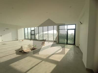 بخاری کمرشل ایریا ڈی ایچ اے فیز 6,ڈی ایچ اے ڈیفینس,کراچی میں 9 مرلہ دفتر 3.5 لاکھ میں کرایہ پر دستیاب ہے۔