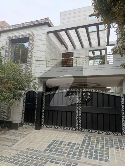 بحریہ ٹاؤن عمر بلاک بحریہ ٹاؤن سیکٹر B,بحریہ ٹاؤن,لاہور میں 4 کمروں کا 8 مرلہ مکان 3.35 کروڑ میں برائے فروخت۔ بحریہ ٹاؤن عمر بلاک بحریہ ٹاؤن سیکٹر B,بحریہ ٹاؤن,لاہور میں 4 کمروں کا 8 مرلہ مکان 3.35 کروڑ میں برائے فروخت۔