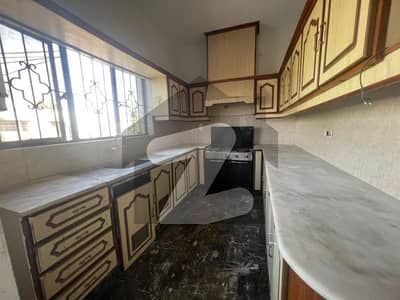 01 KANAL DESIGNER LUXURY UPPER PORTION AVAILABLE FOR RENT 01 KANAL DESIGNER LUXURY UPPER PORTION AVAILABLE FOR RENT