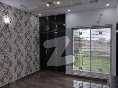 10 Marla House Is Available In Punjab Coop Housing Society